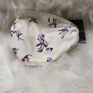 Nwt No Boundaries floral facial mask